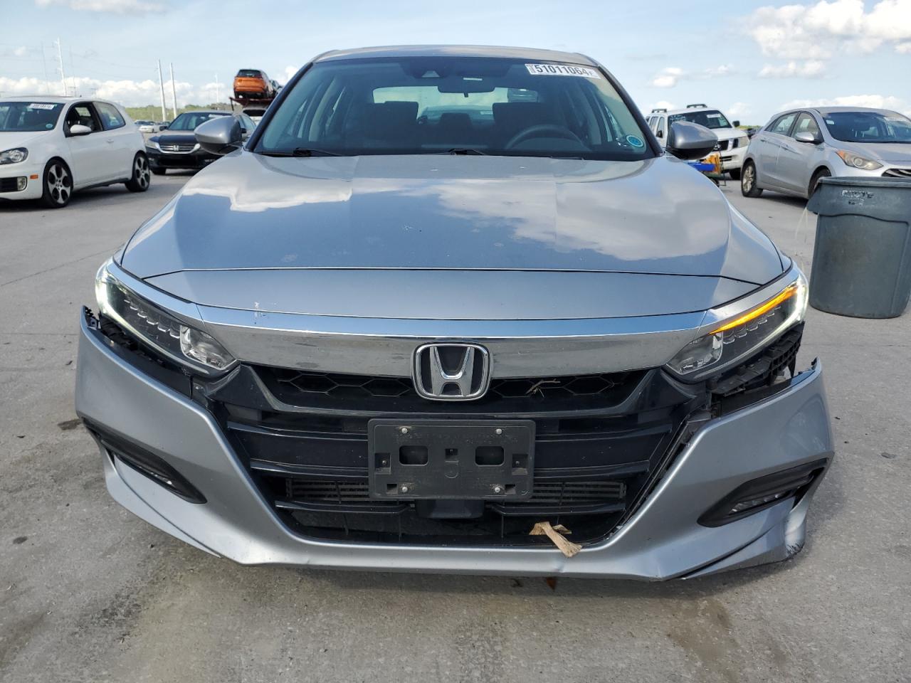 2018 Honda Accord Ex vin: 1HGCV1F47JA232672