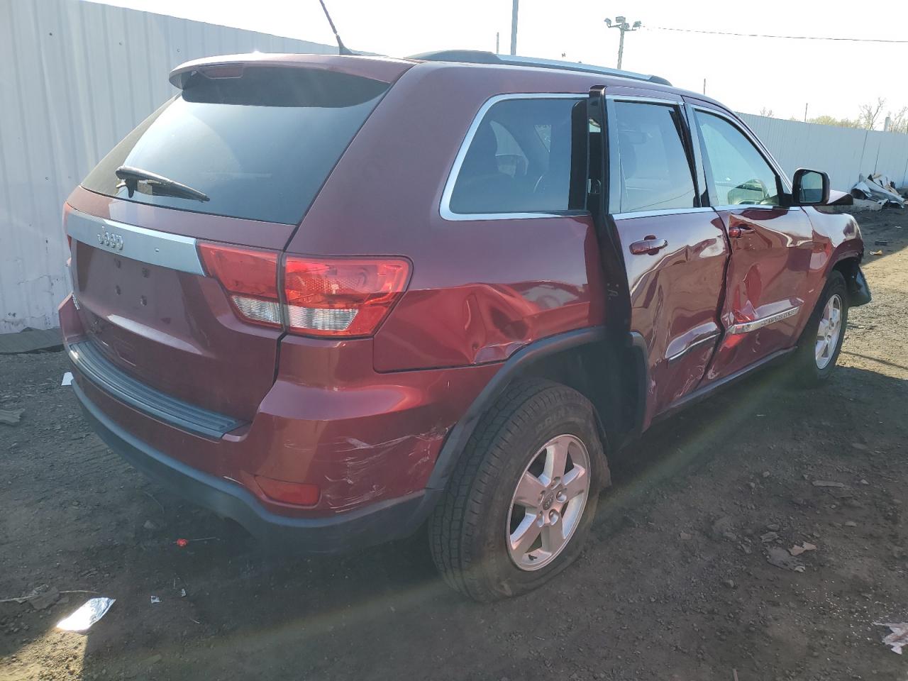 2013 Jeep Grand Cherokee Laredo vin: 1C4RJFAG8DC568665