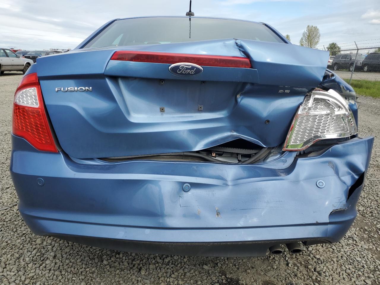 3FAHP0HA3AR252988 2010 Ford Fusion Se