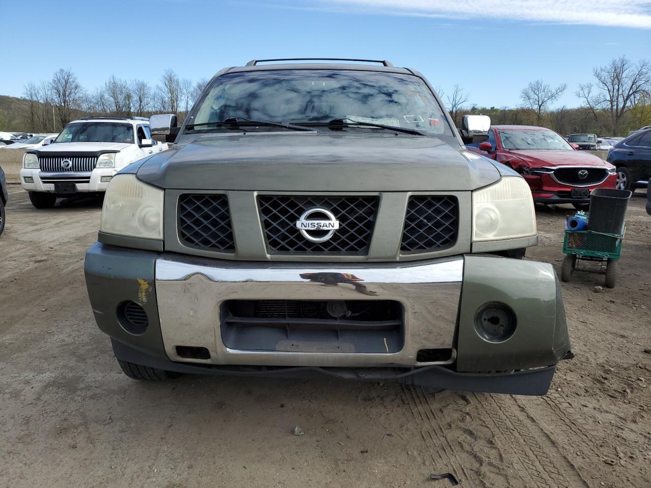 5N1AA08A34N707967 2004 Nissan Armada Se