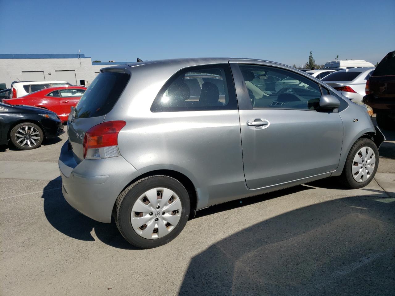 JTDJT4K31B5330536 2011 Toyota Yaris