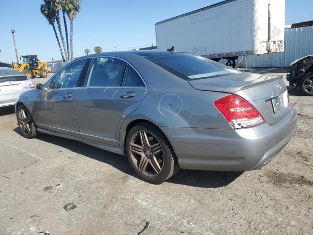 VIN WDDNG7DB6DA503379 2013 Mercedes-Benz S-Class, 550 no.2