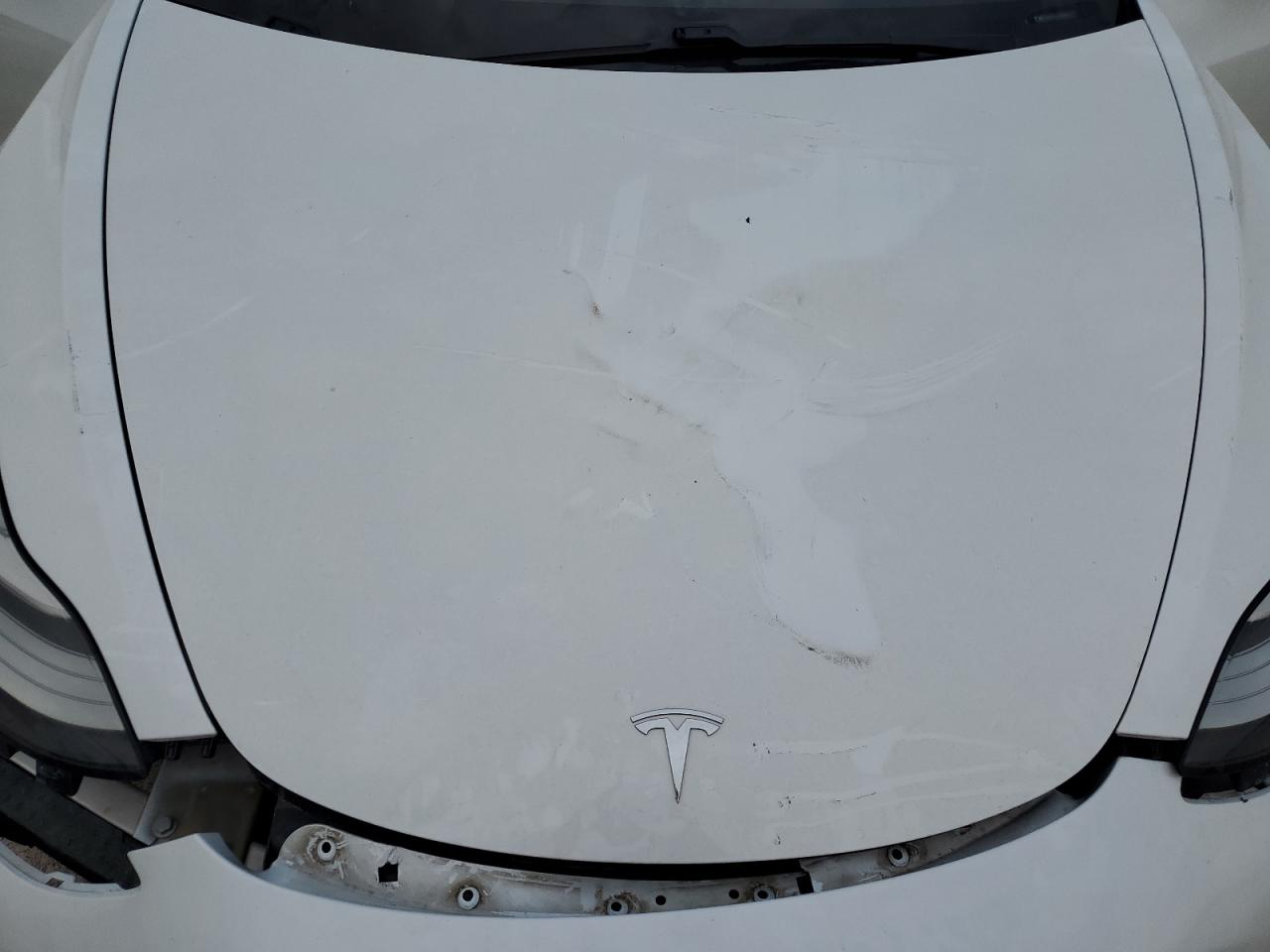 5YJ3E1EA4JF162061 2018 Tesla Model 3