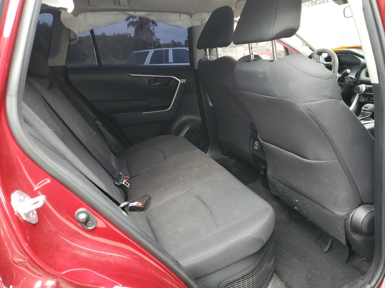 4T3MWRFV8MU032171 2021 Toyota Rav4 Le