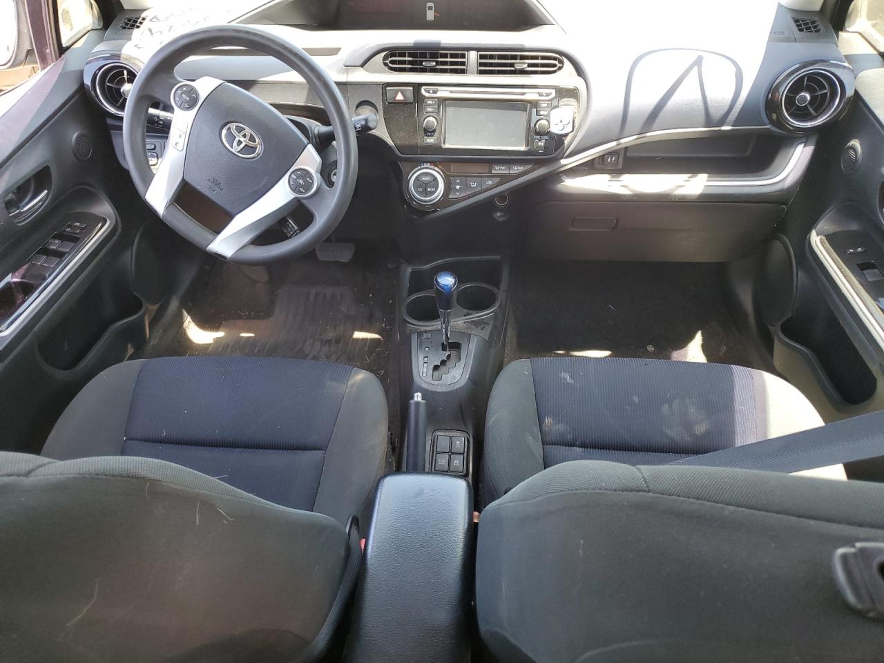 JTDKDTB37F1089400 2015 Toyota Prius C