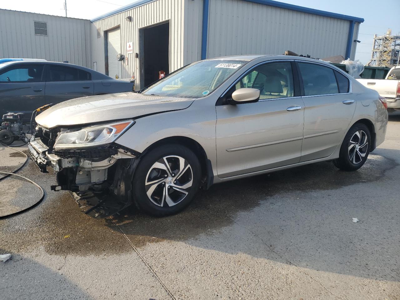 2016 Honda Accord Lx vin: 1HGCR2F32GA196612