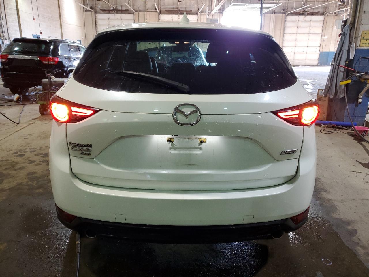 JM3KFBDM0K1566406 2019 Mazda Cx-5 Grand Touring