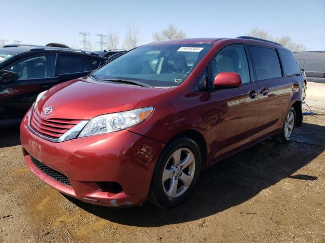 Lot #2457454235 2017 TOYOTA SIENNA LE salvage car