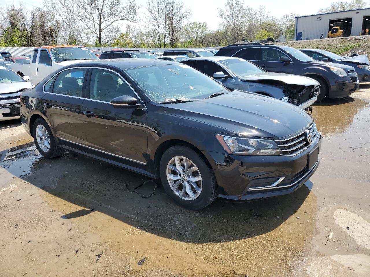 2016 Volkswagen Passat S vin: 1VWAT7A32GC023234