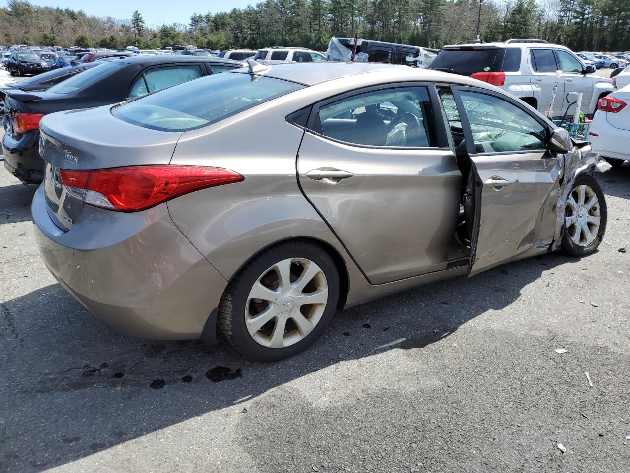 2013 Hyundai Elantra Gls vin: 5NPDH4AE3DH419058