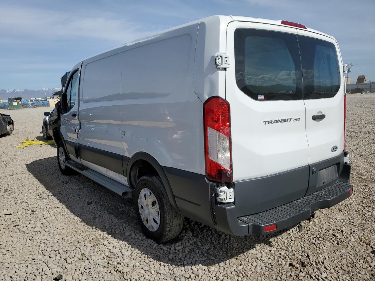 1FTYR1ZM3GKA47073 FORD TRANSIT 2016