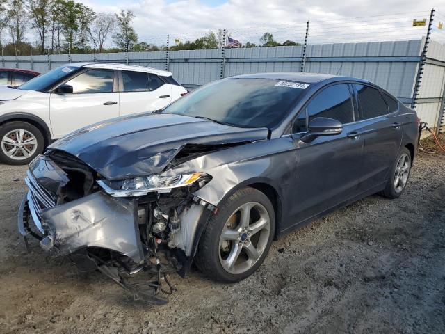 Lot #2461994183 2015 FORD FUSION SE salvage car