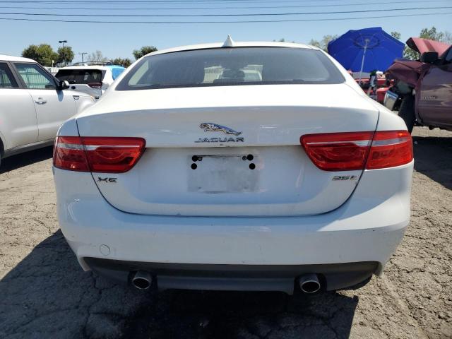 Lot #2468159404 2018 JAGUAR XE salvage car