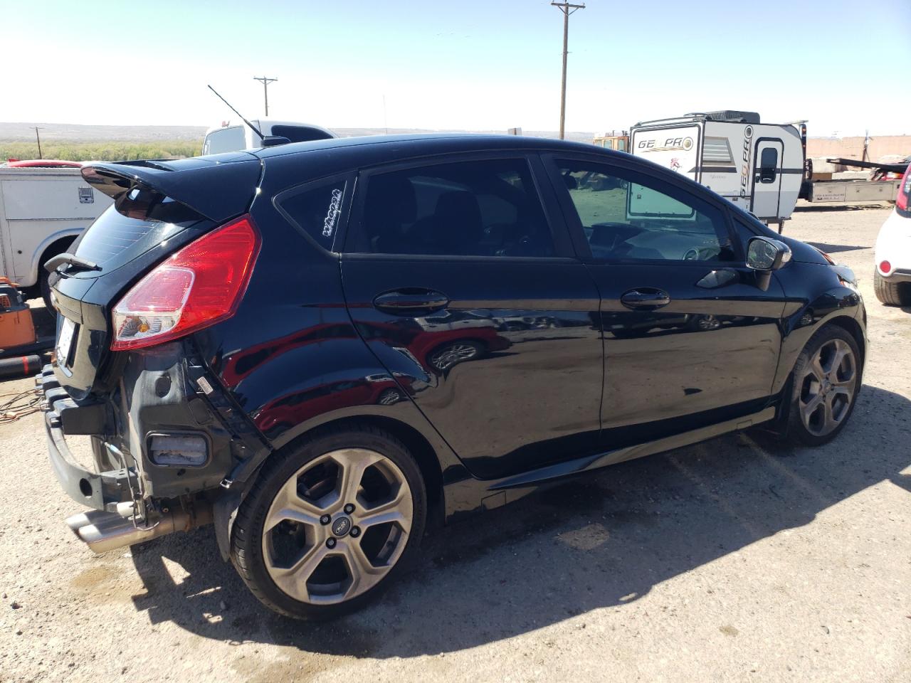 2019 Ford Fiesta St vin: 3FADP4GX9KM153716