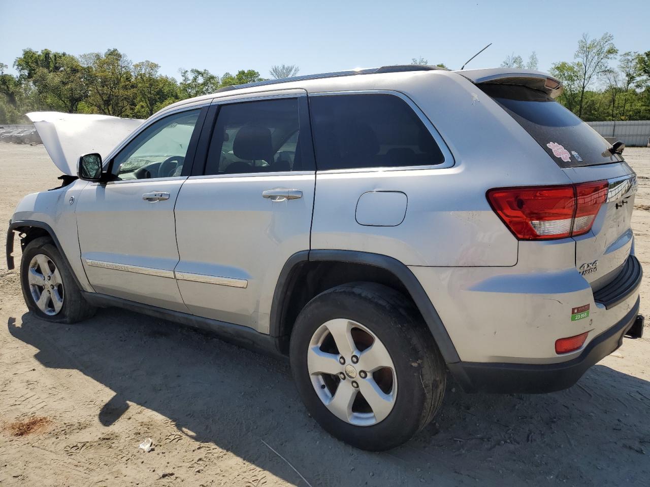 2012 Jeep Grand Cherokee Laredo vin: 1C4RJFAG2CC132151