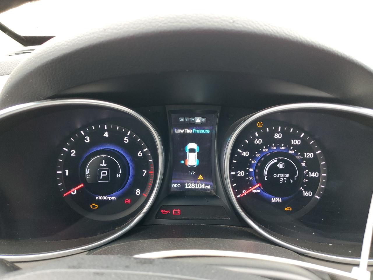 5XYZWDLA2FG256158 2015 Hyundai Santa Fe Sport