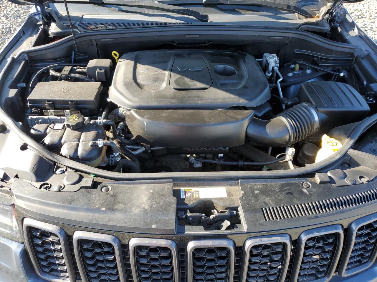 1C4RJFCG8LC219176 2020 Jeep Grand Cherokee Overland