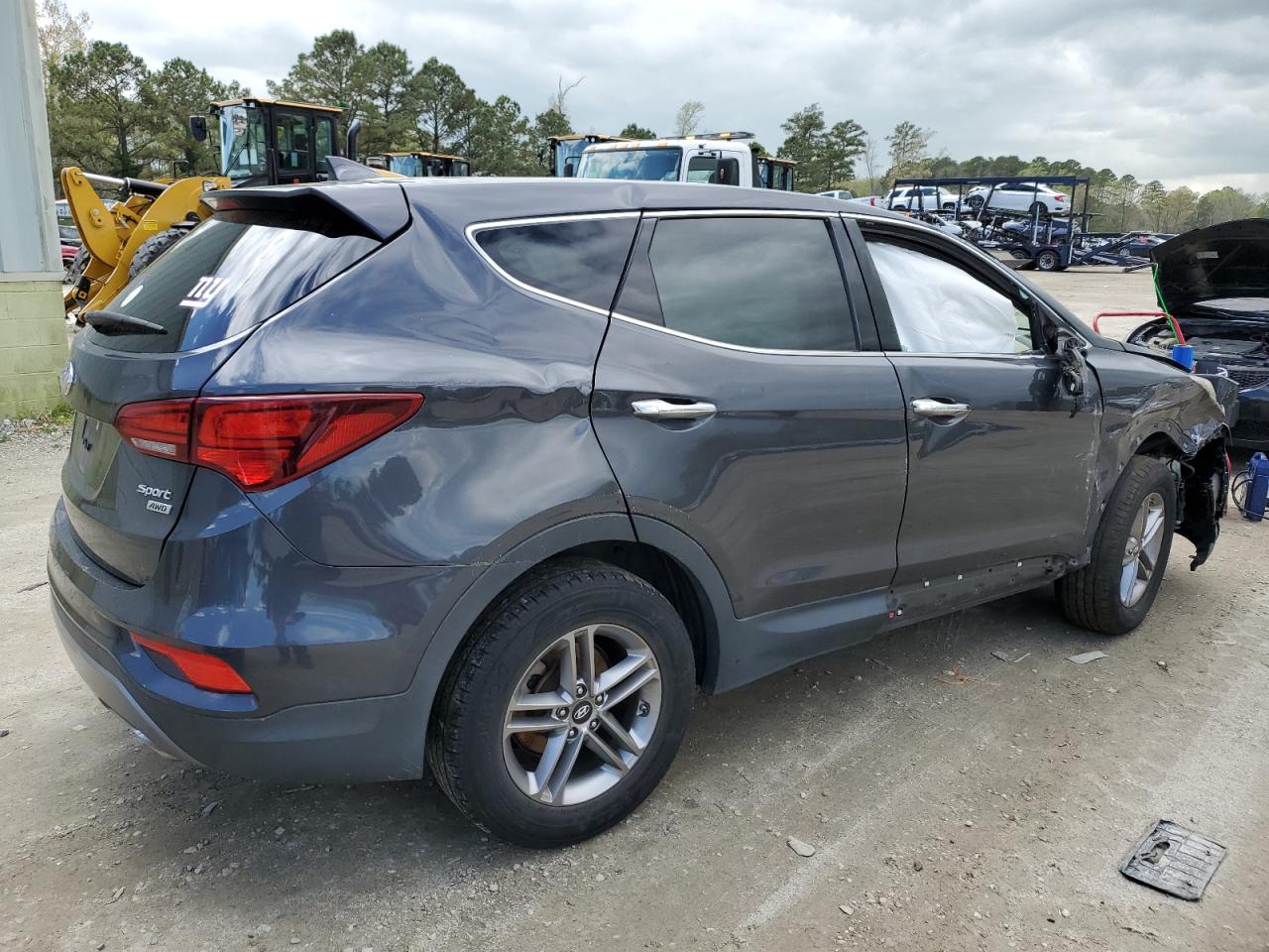 5XYZTDLB5HG465849 2017 Hyundai Santa Fe Sport