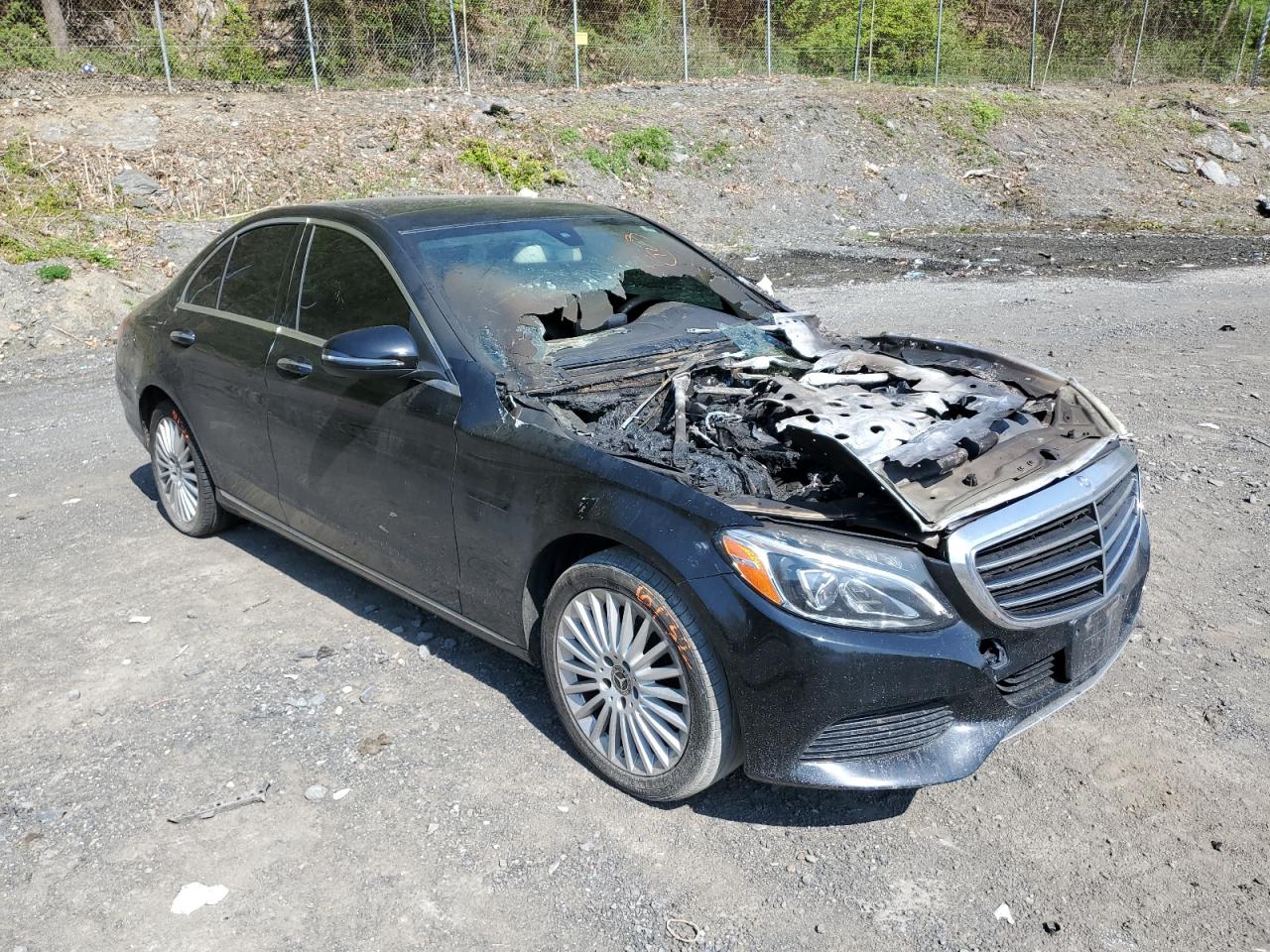 55SWF4KB0HU210771 2017 Mercedes-Benz C 300 4Matic