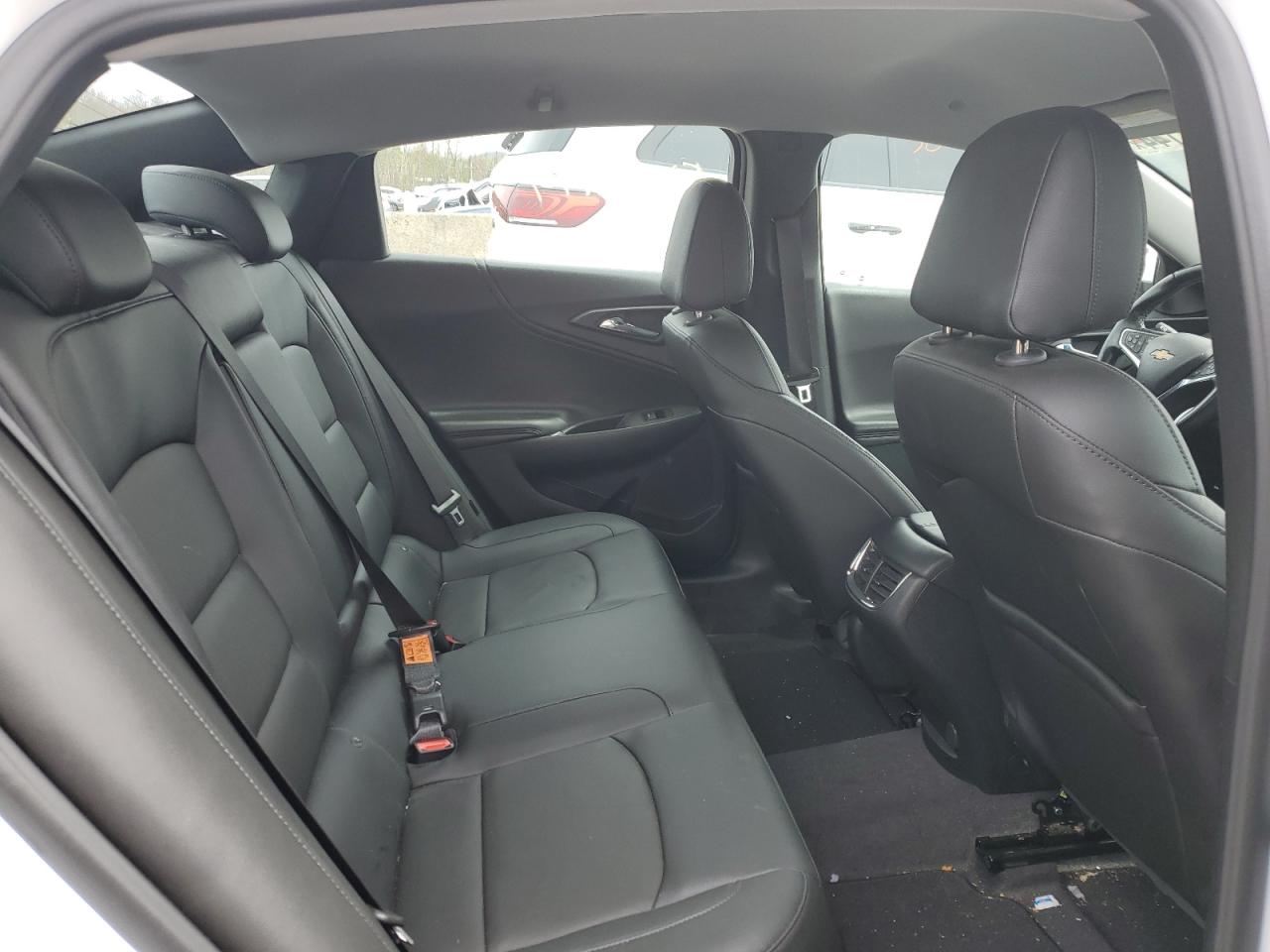 1G1ZD5ST0LF131360 2020 Chevrolet Malibu Lt