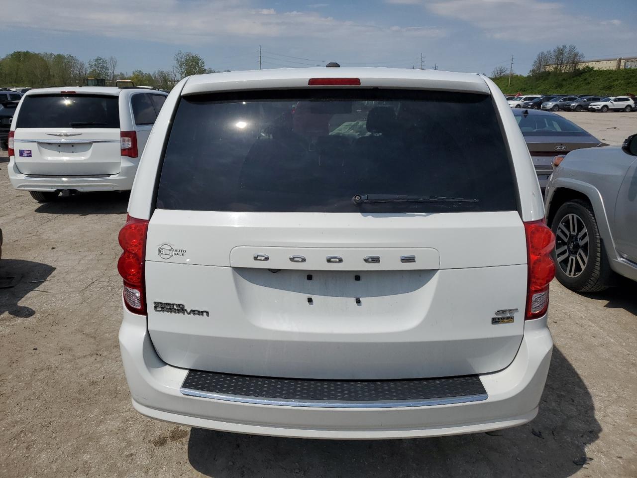 2C4RDGEG0KR570857 2019 Dodge Grand Caravan Gt