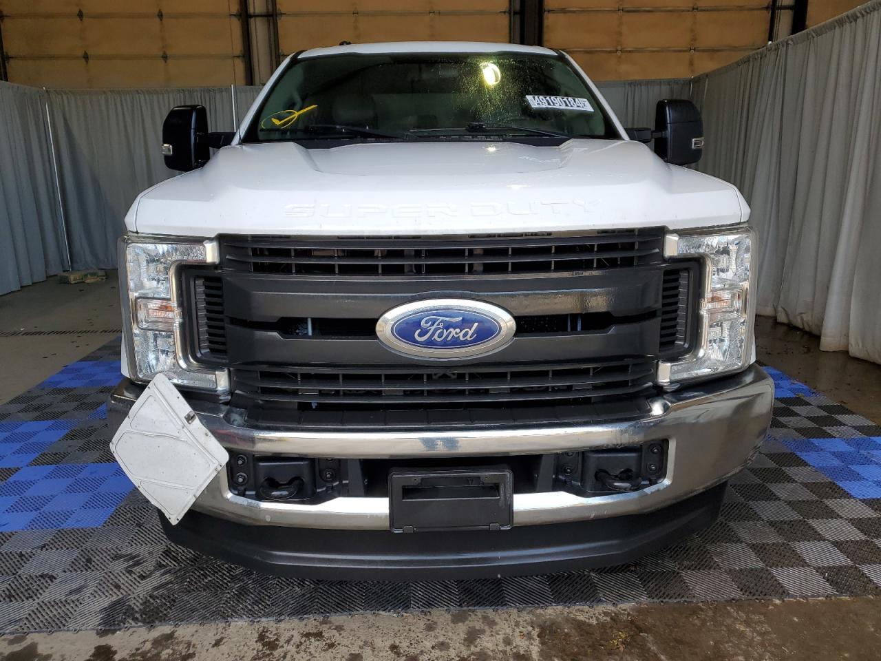 2019 Ford F250 Super Duty vin: 1FT7W2B60KED00010