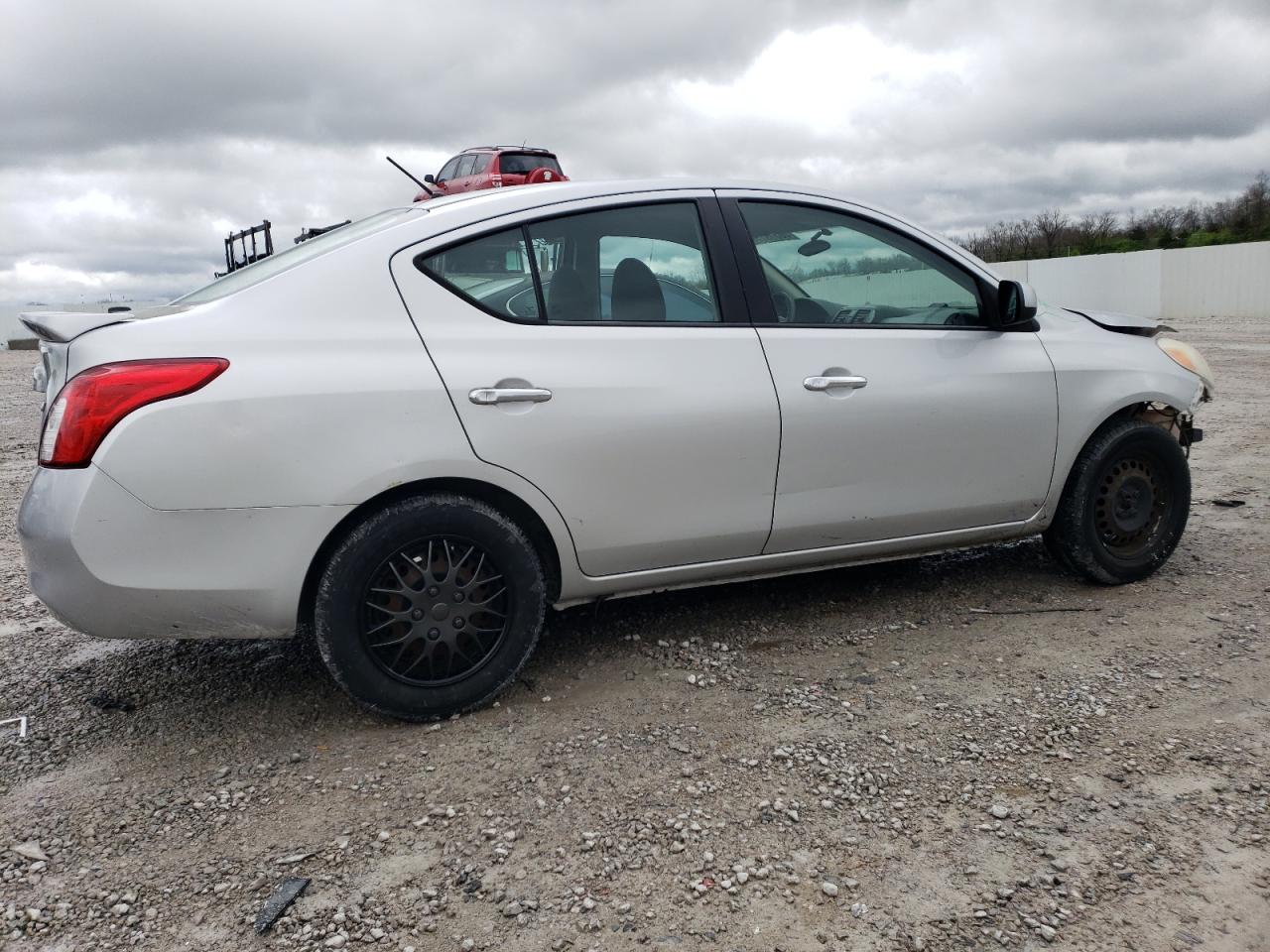 3N1CN7AP3DL884899 2013 Nissan Versa S