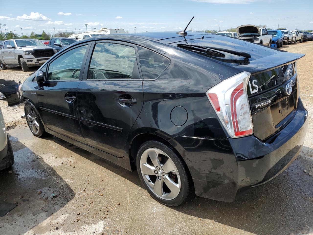 JTDKN3DU6D5572675 2013 Toyota Prius