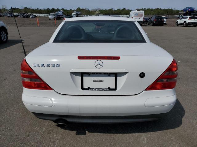 1999 Mercedes-Benz Slk 230 Kompressor VIN: WDBKK47F8XF117125 Lot: 51057204