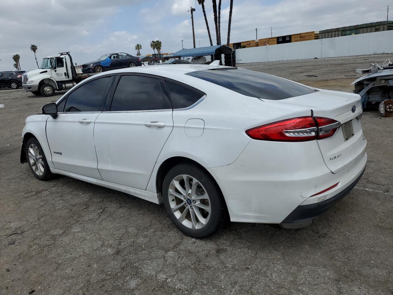 3FA6P0LU6KR208753 2019 Ford Fusion Se