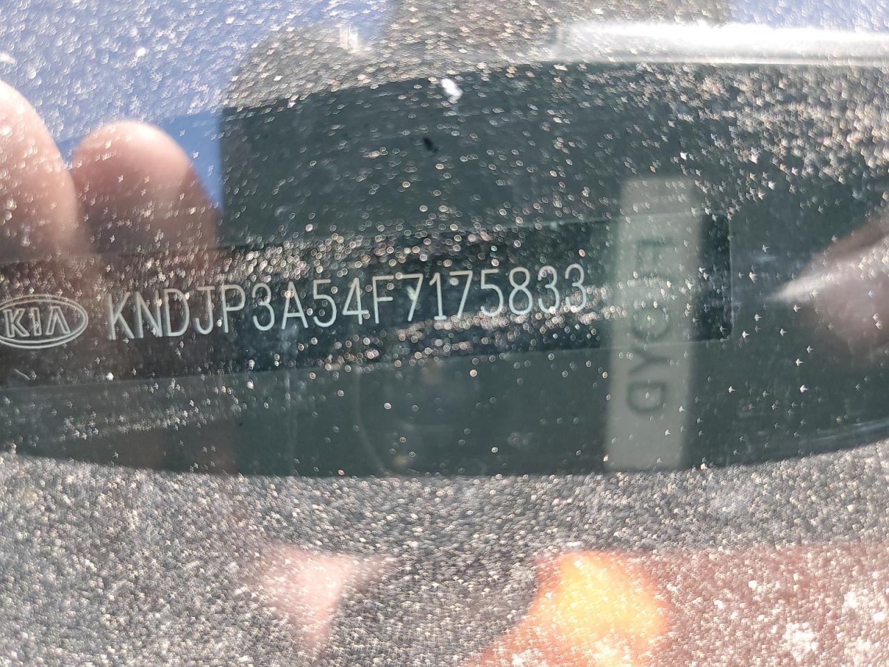 KNDJP3A54F7175833 2015 Kia Soul +