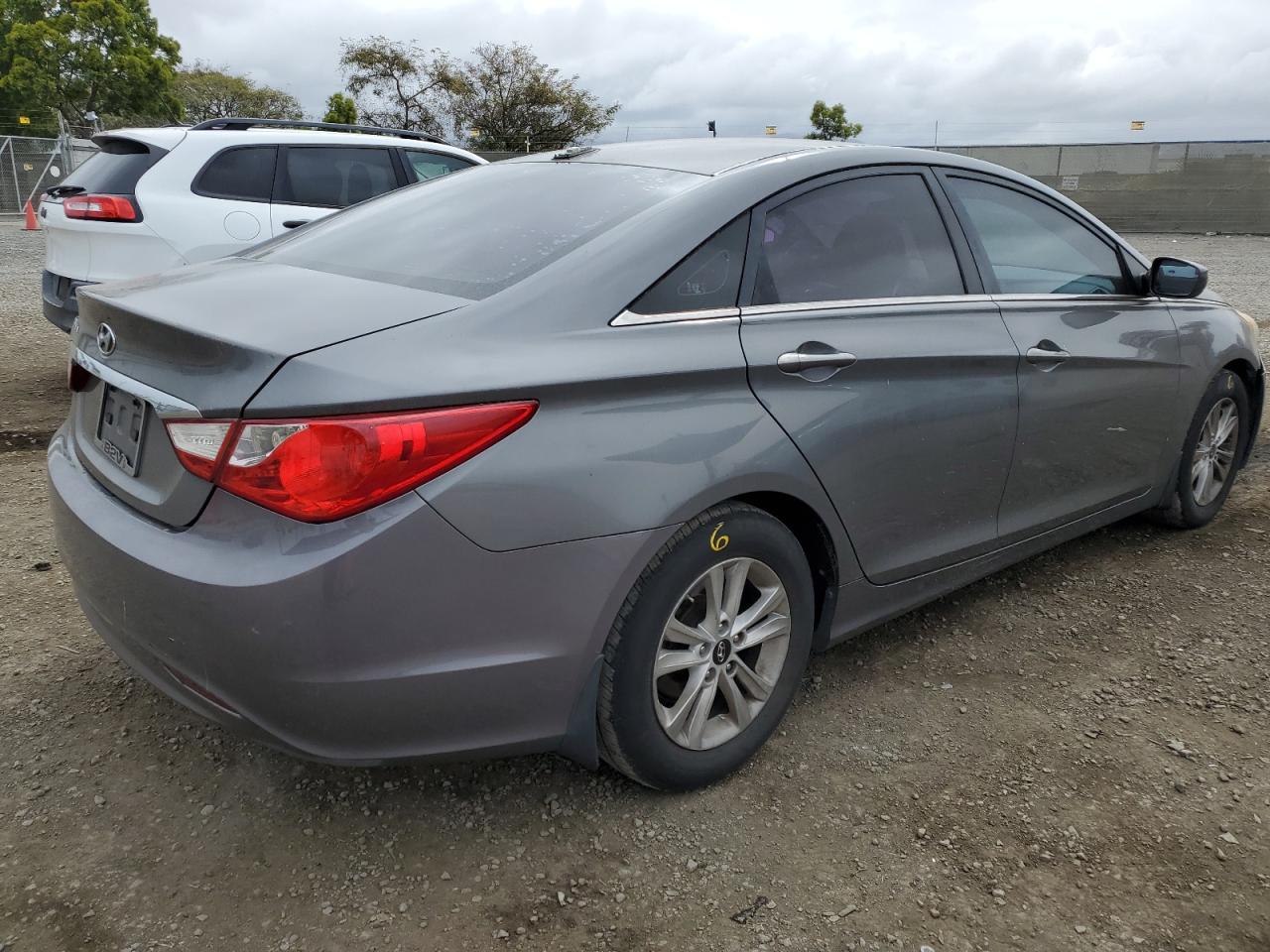 5NPEB4AC5DH568592 2013 Hyundai Sonata Gls