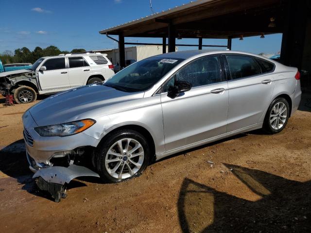 Lot #2473611296 2019 FORD FUSION SE salvage car