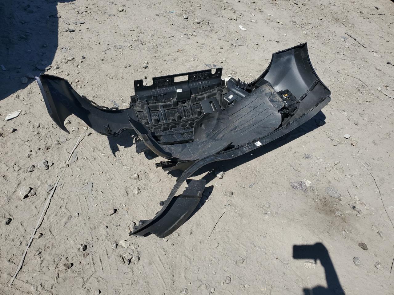 KNDJP3A54H7444593 2017 Kia Soul +