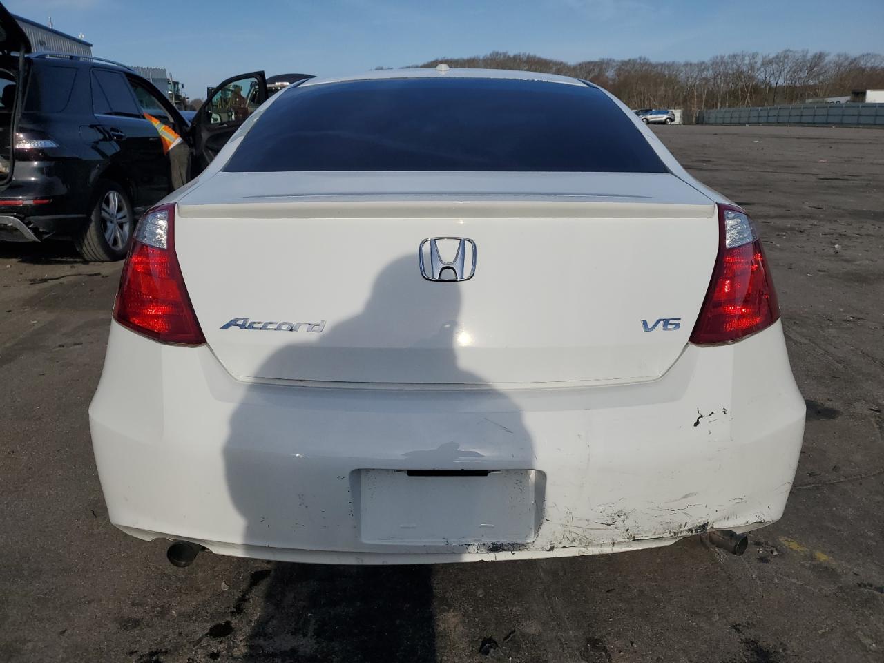 1HGCS22839A003487 2009 Honda Accord Exl