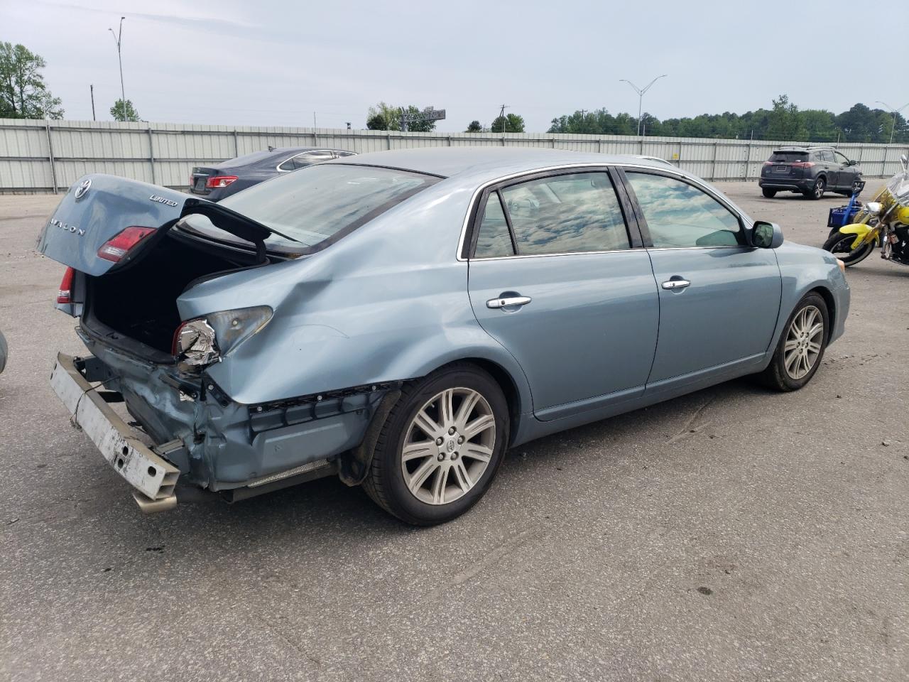 4T1BK36B18U306136 2008 Toyota Avalon Xl