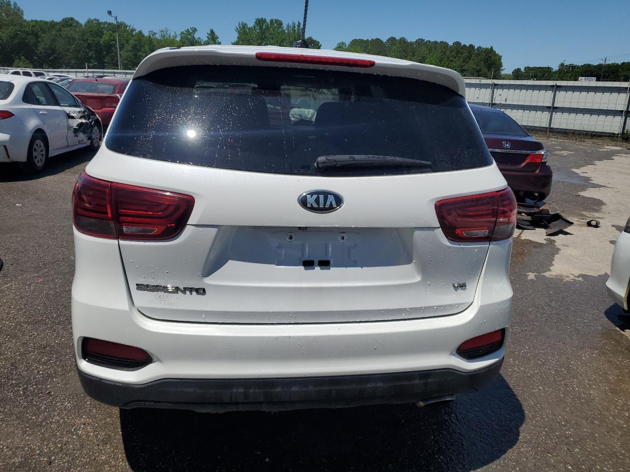 5XYPG4A5XKG493422 2019 Kia Sorento Lx