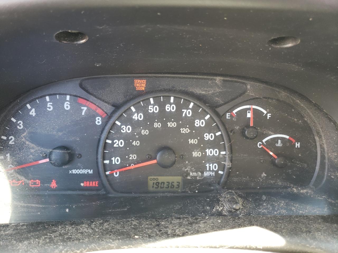 2CNBJ13C526912484 2002 Chevrolet Tracker