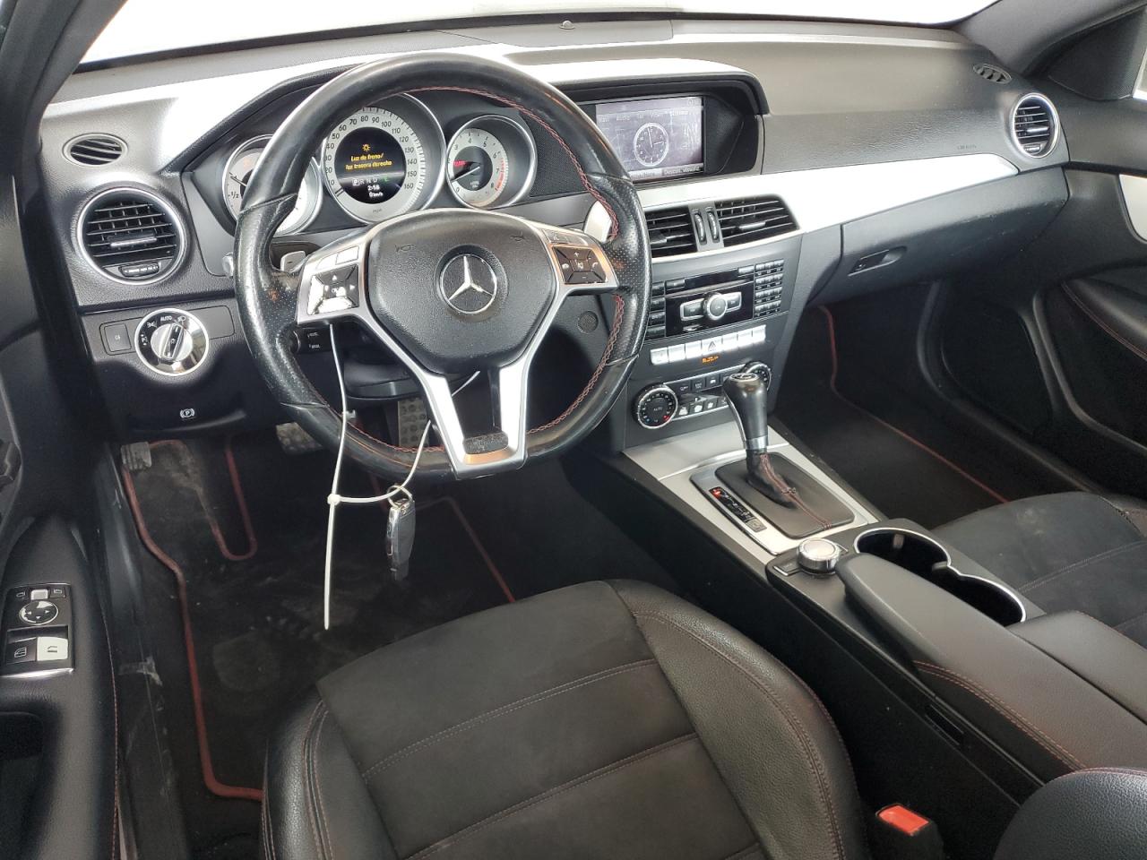 WDDGJ4HB4DF988028 2013 Mercedes-Benz C 250