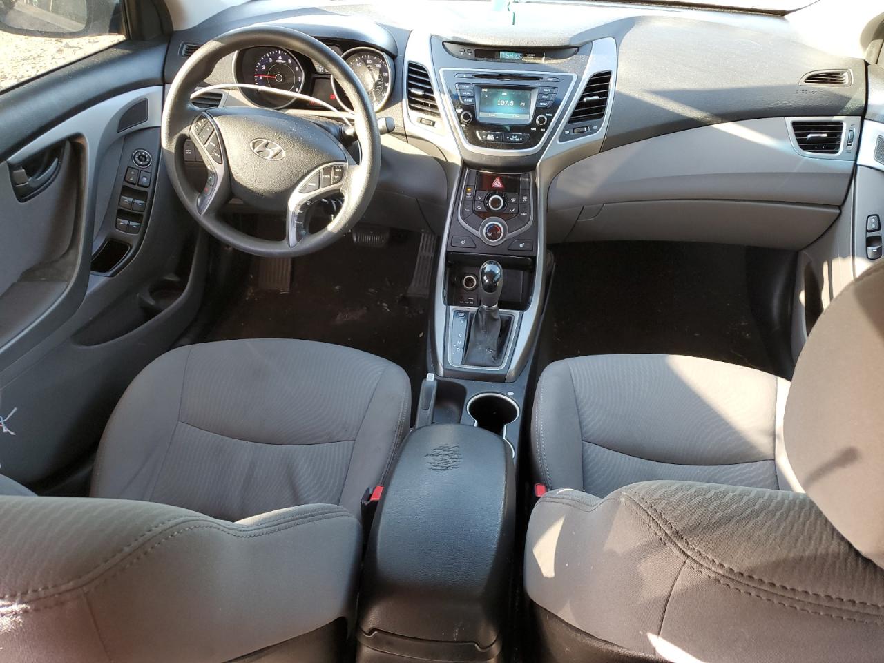 5NPDH4AE2EH513448 2014 Hyundai Elantra Se