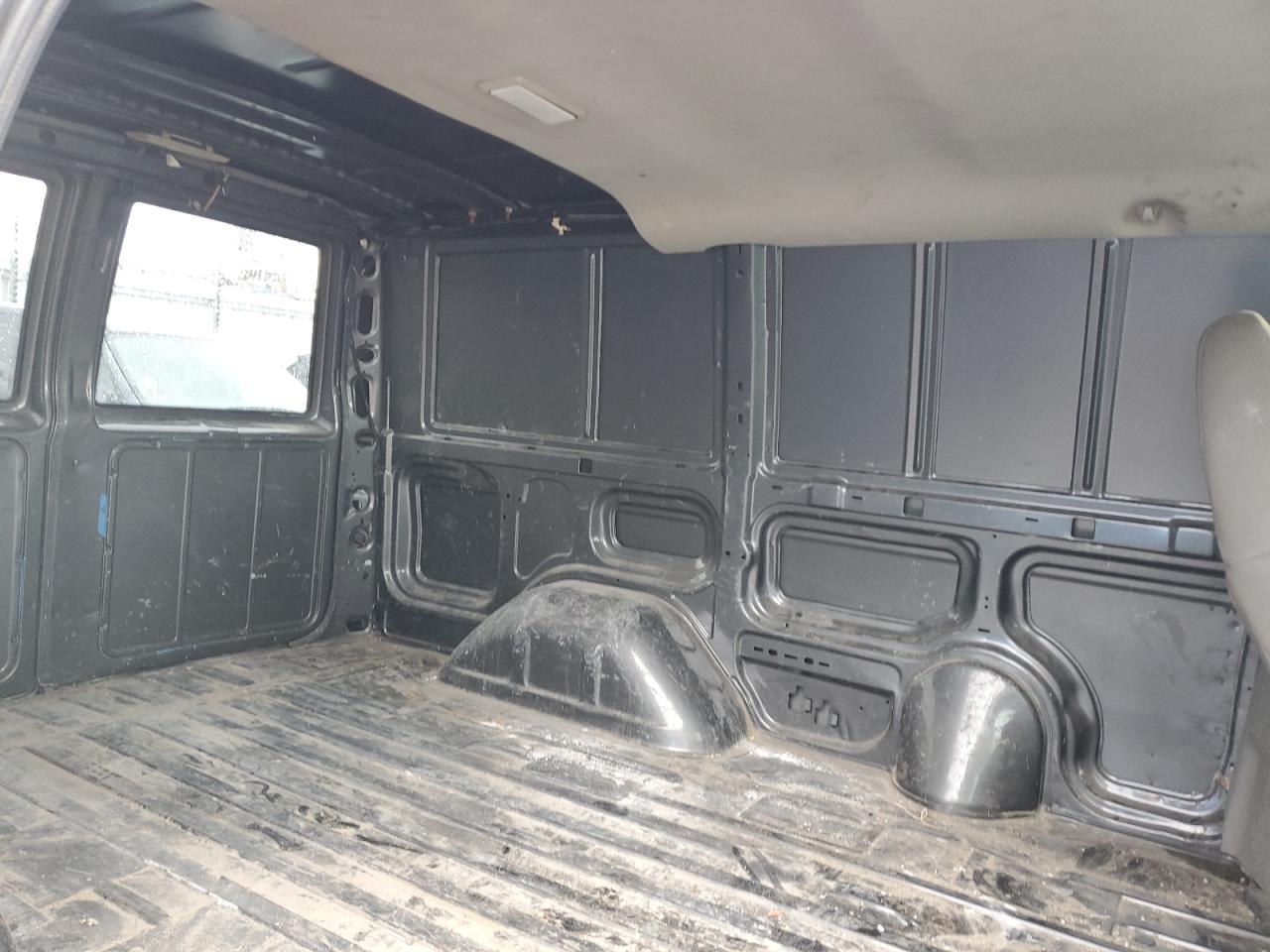 1GCDM19X85B120975 2005 Chevrolet Astro