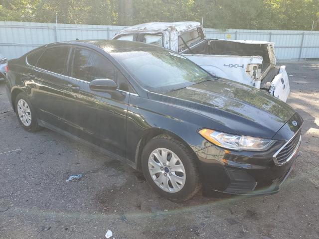 3FA6P0G79LR120642 Ford Fusion S 4