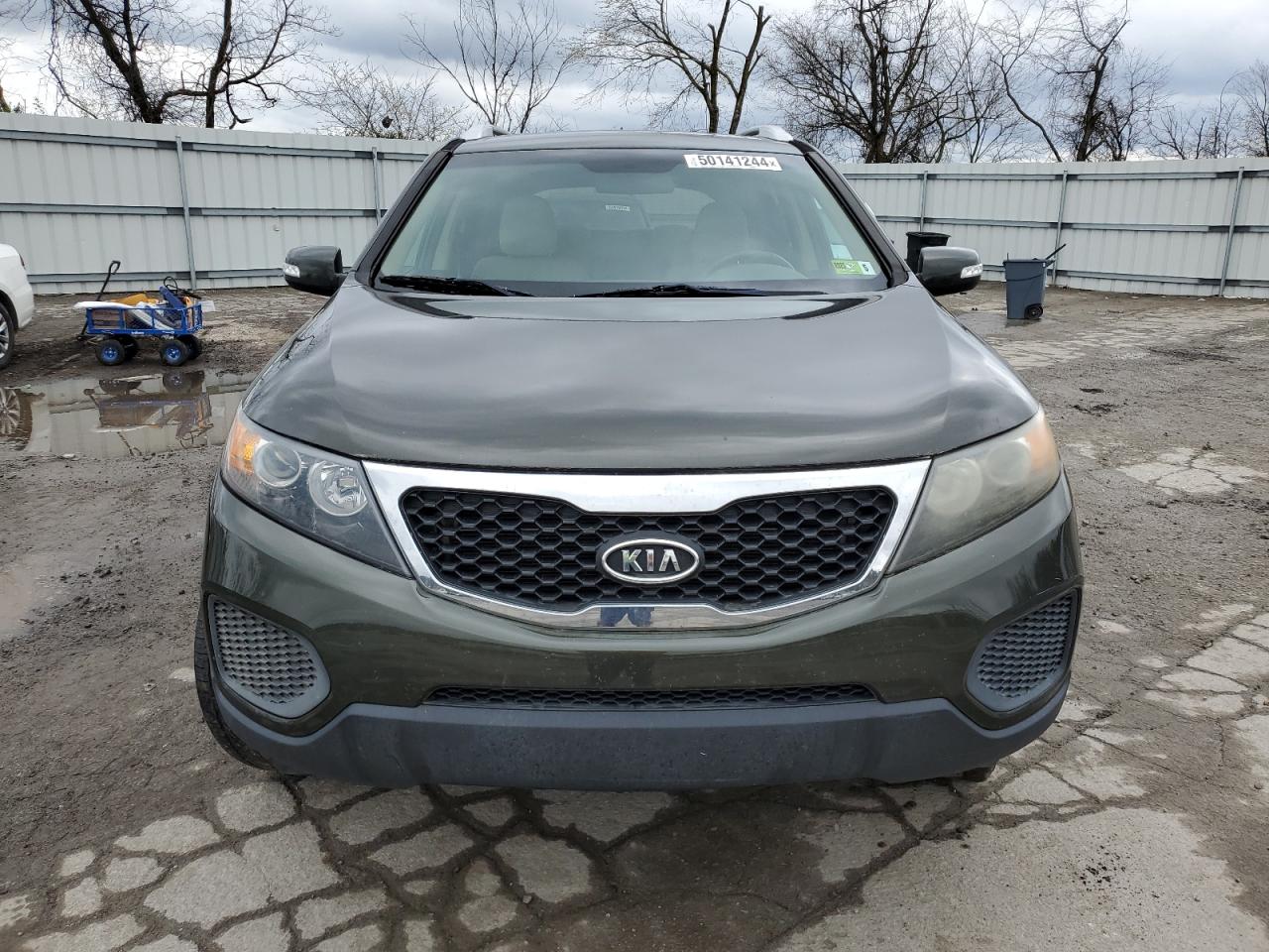 5XYKTDA25BG092629 2011 Kia Sorento Base