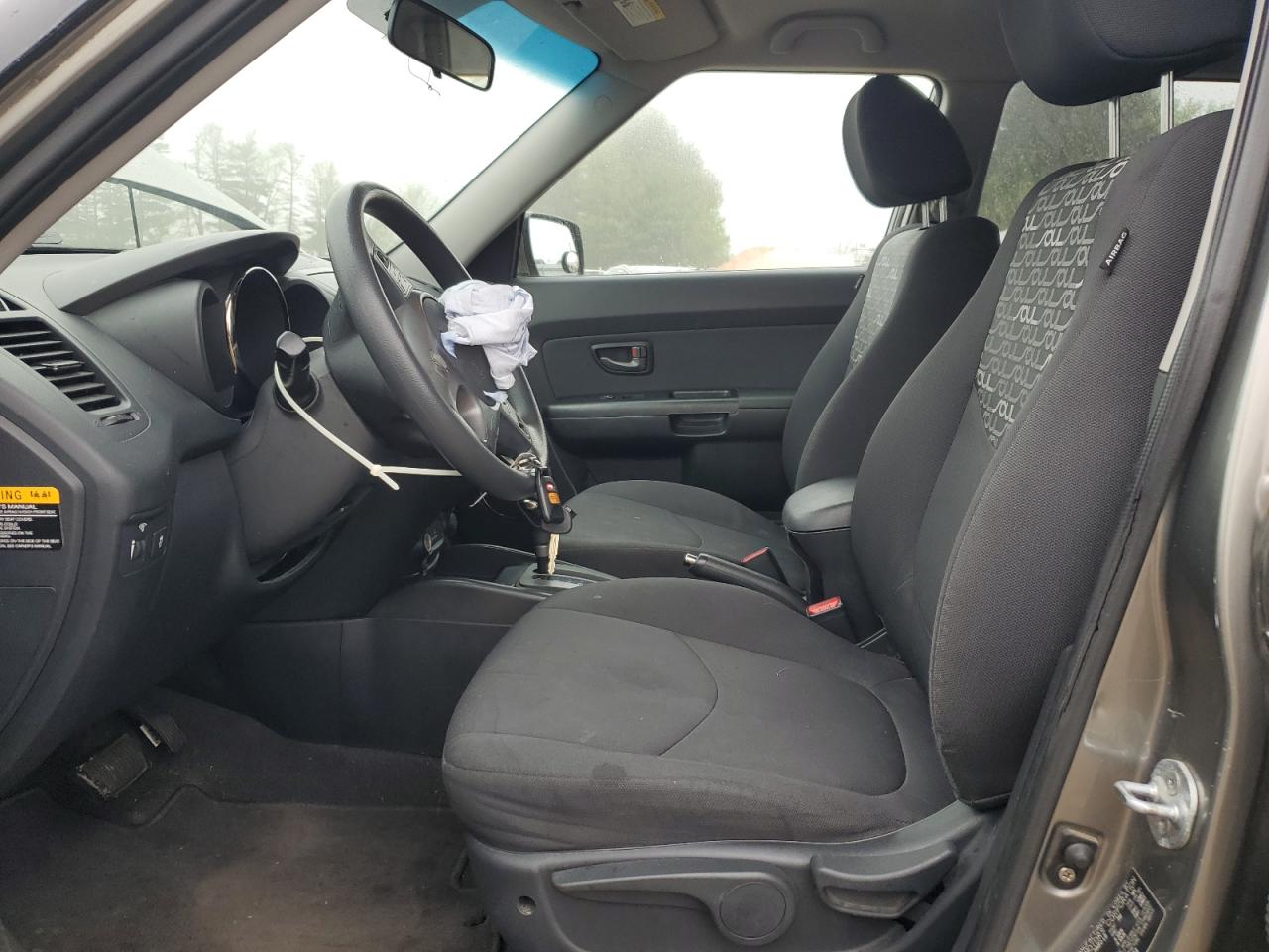 KNDJT2A27A7135914 2010 Kia Soul +