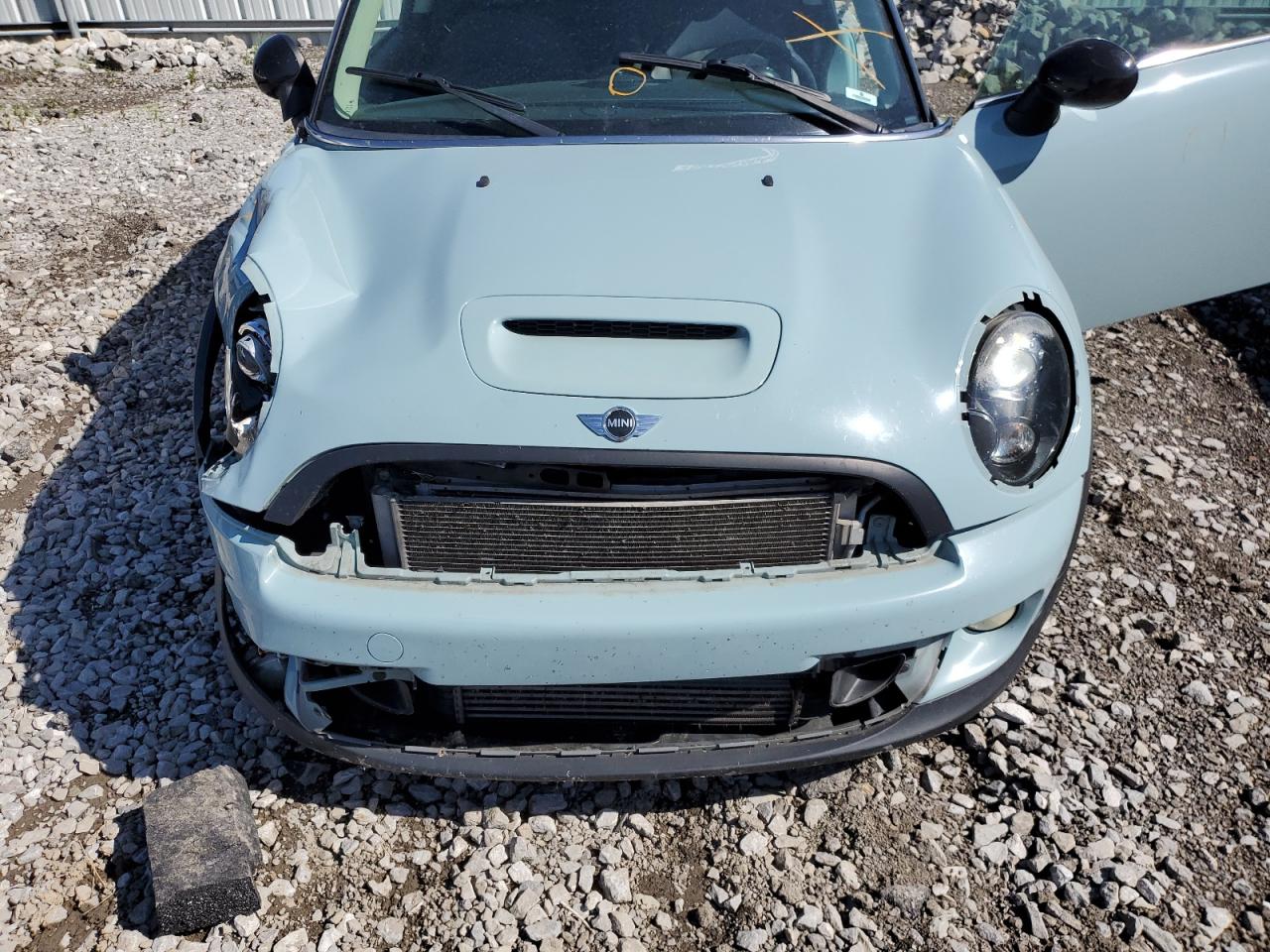 2012 Mini Cooper S vin: WMWSV3C5XCT386719