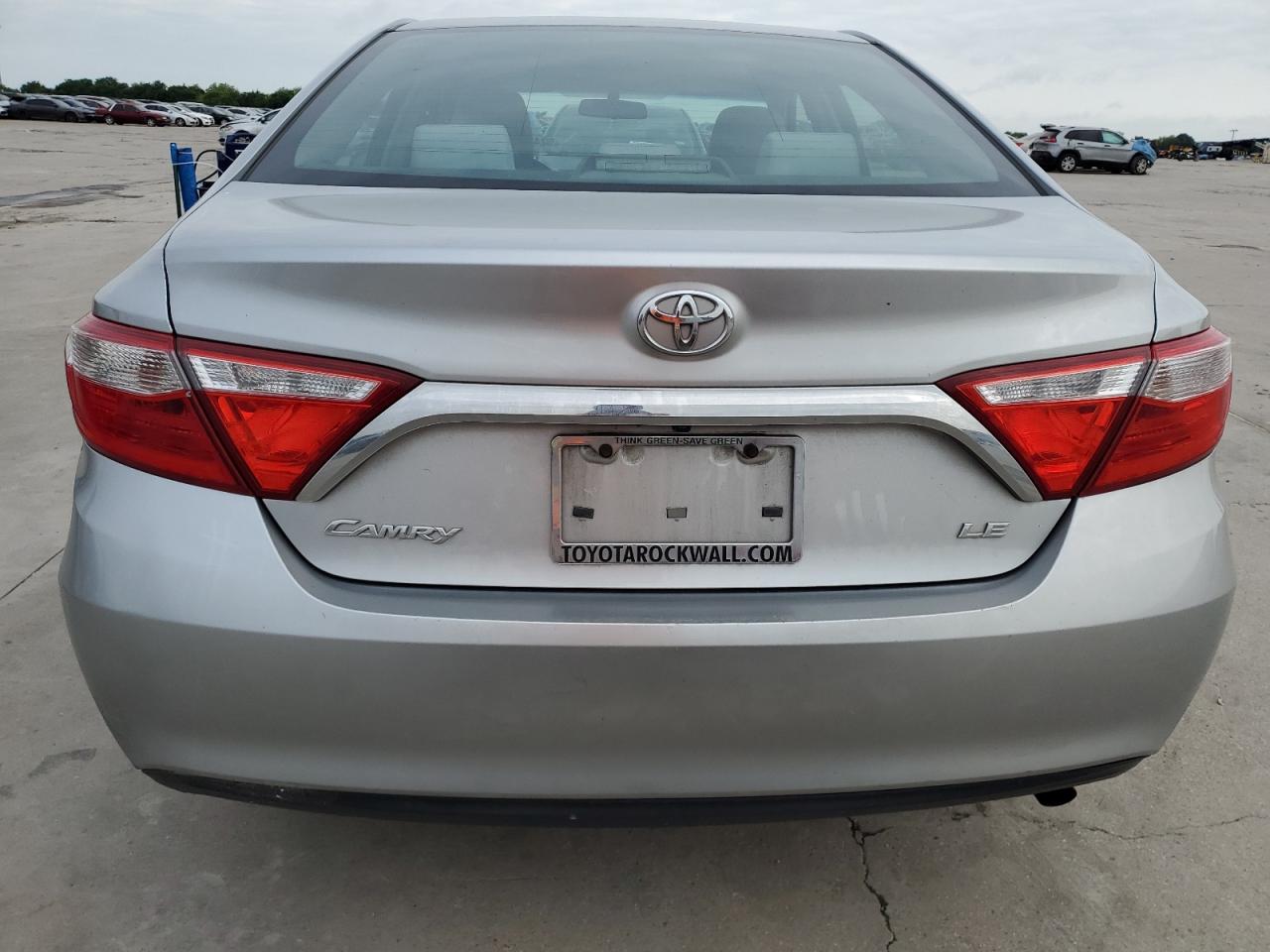 4T4BF1FK8FR516177 2015 Toyota Camry Le