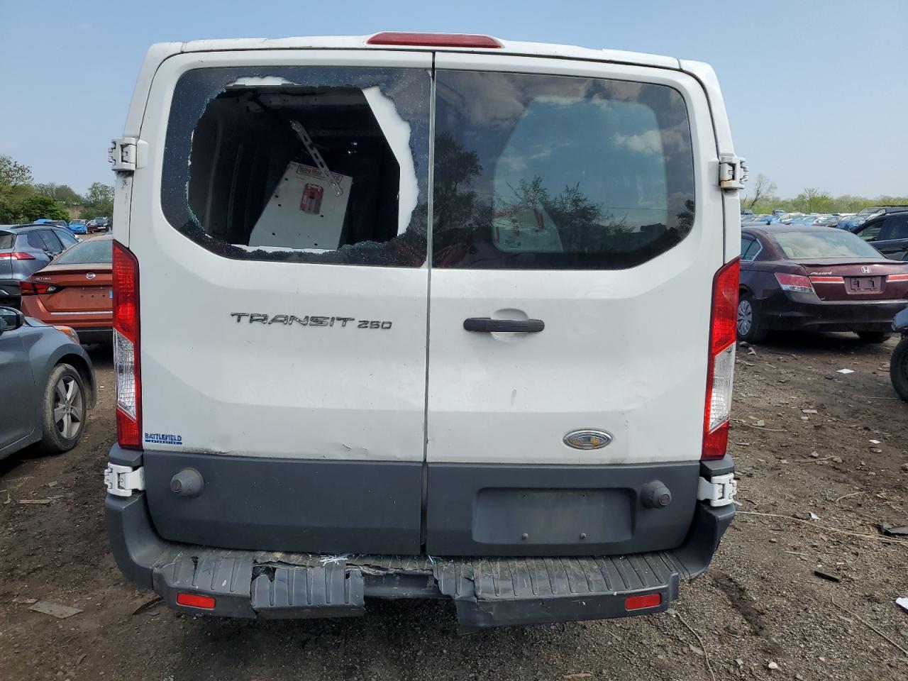 1FTYR2ZM4FKA37446 2015 Ford Transit T-250