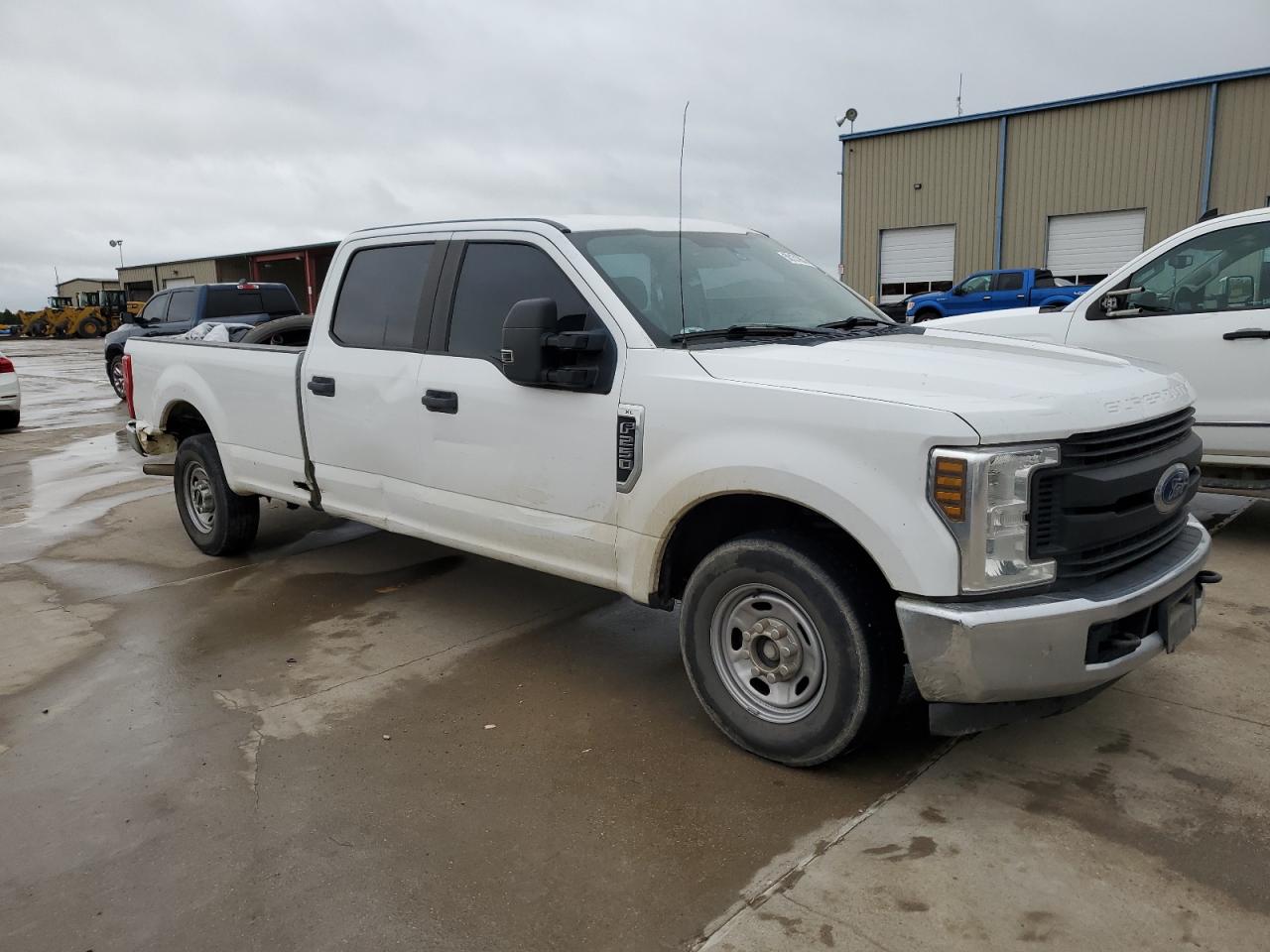 2019 Ford F250 Super Duty vin: 1FT7W2A62KEF40001