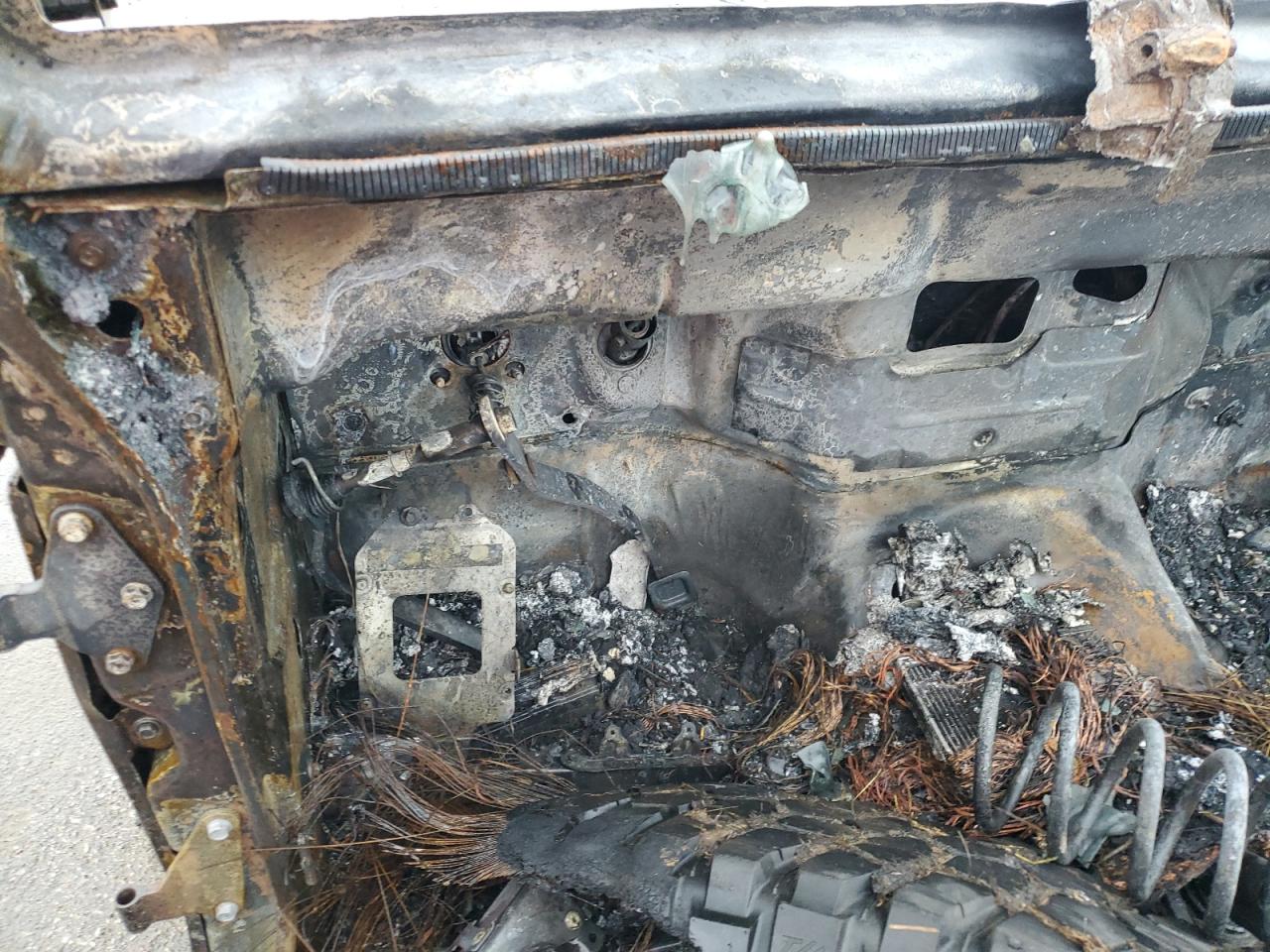 1J4AA5D16BL627556 2011 Jeep Wrangler Sahara