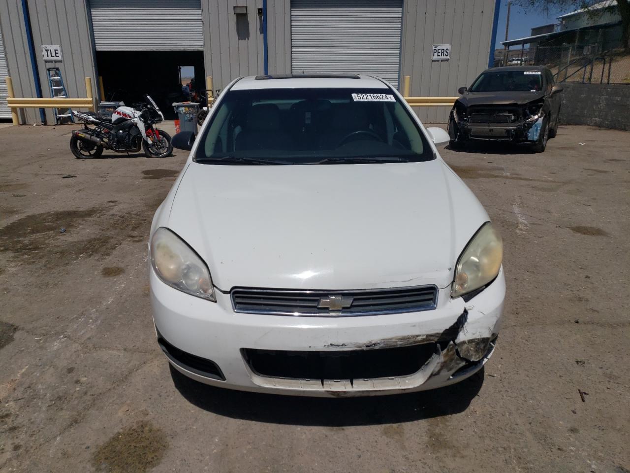 2G1WB5EN9A1233590 2010 Chevrolet Impala Lt